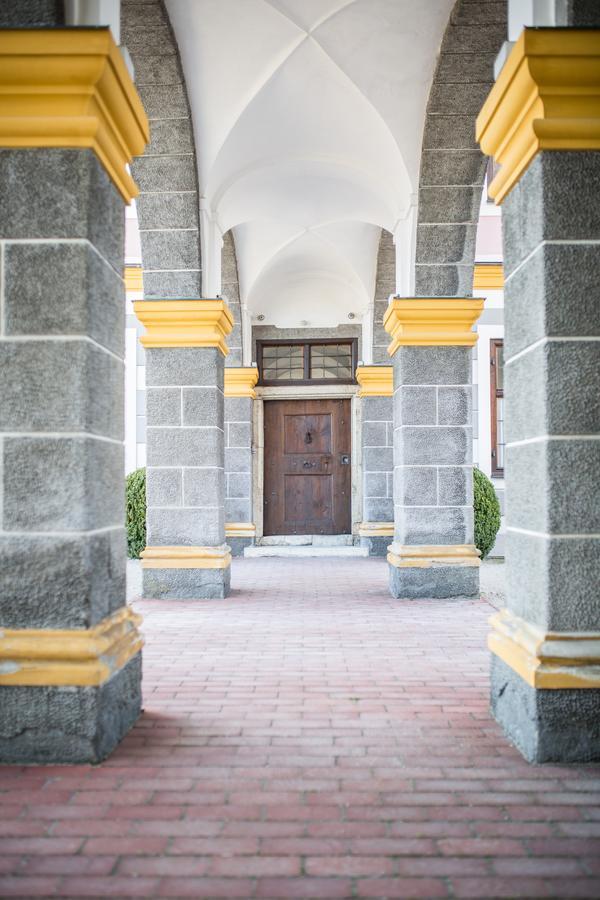 Hotel Schloss Leitheim 외부 사진