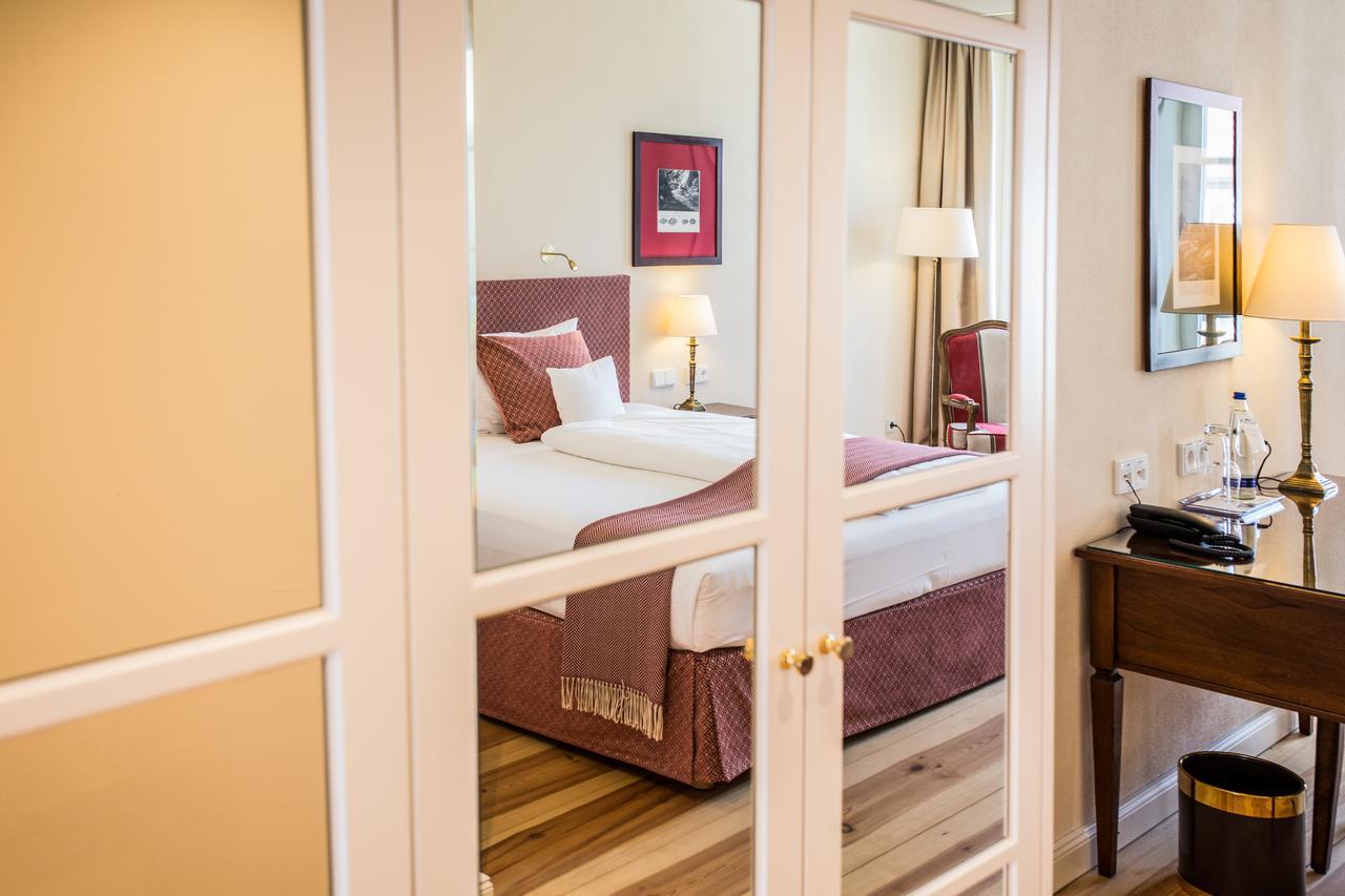 Hotel Schloss Leitheim 외부 사진