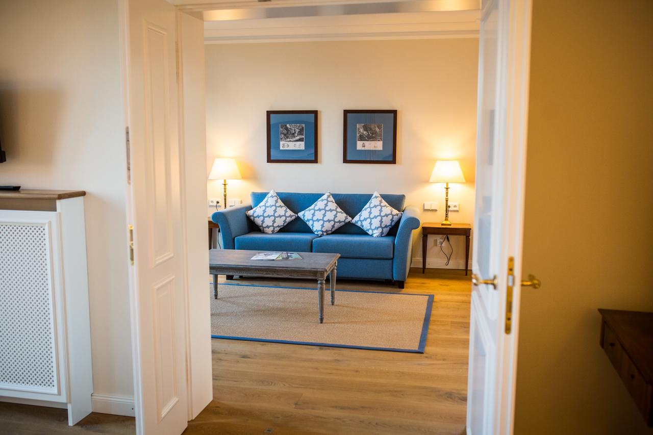 Hotel Schloss Leitheim 외부 사진